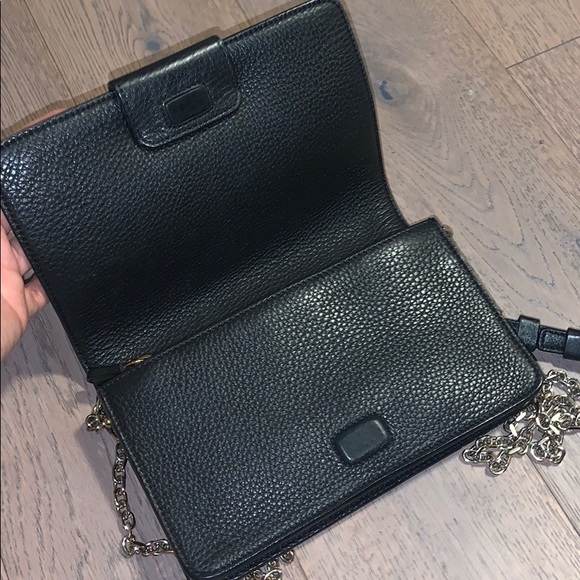 Stuart Weitzman wallet on chain - Picture 5 of 15